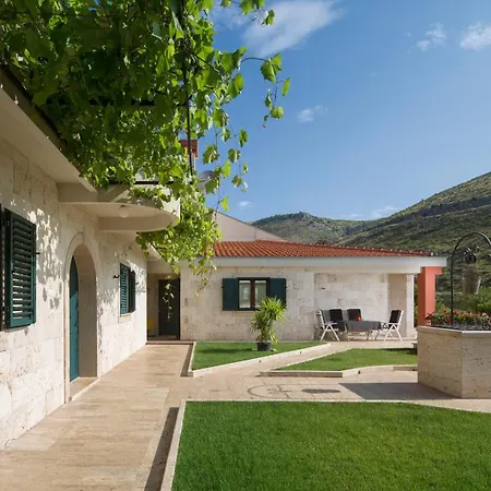 Isolated Five Star Luxury With Private Pool