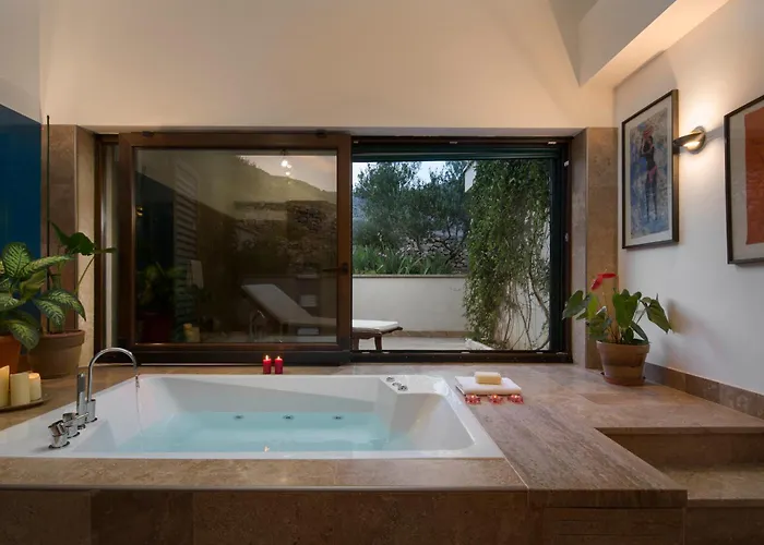 Isolated Five Star Luxury With Private Pool * Prgomet
